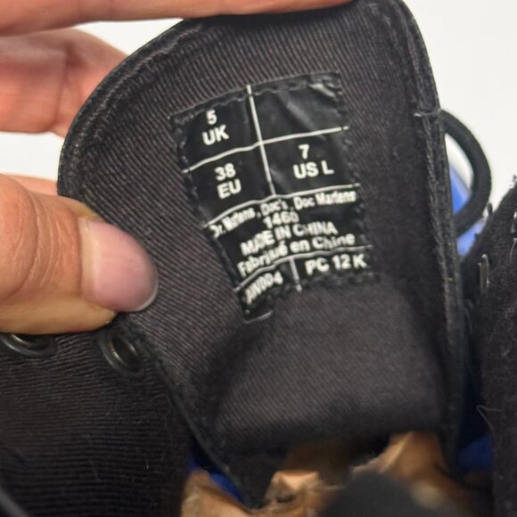 ULTRA RARE Metallic Blue Dr. Martens 1460 Women’s Boots - Size 38 (EU) / 7 (US) - Picture 6 of 15